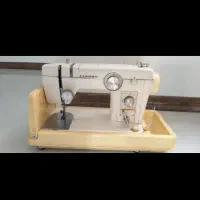 چرخ خیاطی|چرخ خیاطی و ریسندگی|رباط‌کریم, رباط‌کریم|دیوار