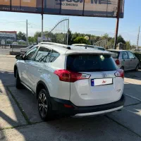 تویوتا راو4 فول 2015