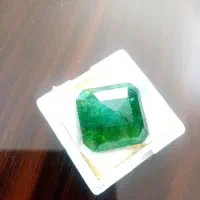 سنگ زمرد|جواهرات|گلبهار, شهر جدید گلبهار|دیوار