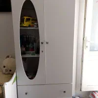 تخت و کمد کودک