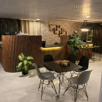 ظرفشور و کمک آشپز