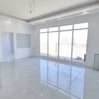 ۶۷ متر نوساز ۲۰ متر حیاط نور گیر عالی فول امکانات
