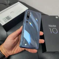 پرچمدار شیاعومی mi note 10 در حد نو