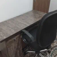 میز و صندلی کاملا نو