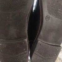 دوجفت کفش در حدنوسایز ۳۷