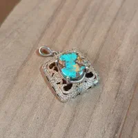 مدال فیروزه|جواهرات|ابریشم, |دیوار