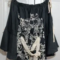 لباس|لباس|شاهین دژ, |دیوار