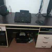 میز کامپیوتر