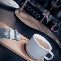 به یک همکارخانم جهت کاردرکافه نیازمندیم