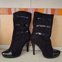 چند جفت کفش زنانه سایز ۳۹