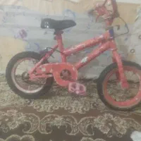 دوچرخه|دوچرخه، اسکیت، اسکوتر|کوهمره, |دیوار