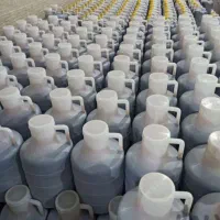 فروش عمده شیره خرما دبه های ۲۰کیلوی.