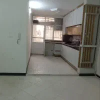 آپارتمان ۶۰متری طبقه ی دوم