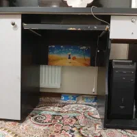 میز کامپیوتر