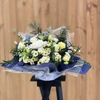 باکس گل و عروسک|گل و گیاه طبیعی|کیش, |دیوار