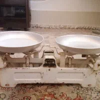 ترازوی کلکسیونی قدیمی