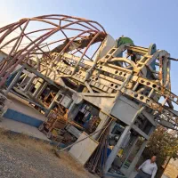 خریدار و فروشنده ضایعات و آهن آلات و فلزات رنگی.