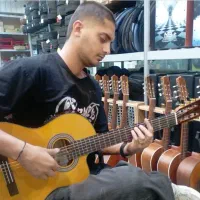 آموزش تخصصی گیتار