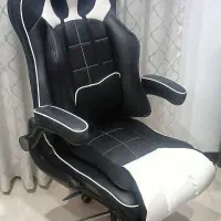 صندلی گیمینگ نو|صندلی و نیمکت|پرند, فاز ۳|دیوار