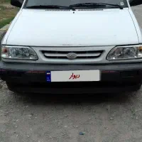یک دستگاه پراید هاچبک