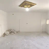 واحد ۶۰ متری /طبقه سوم/خوش نقشه