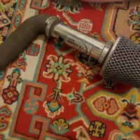 اگزوز هاوارد و کیت مکش