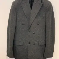 کت شلوار خاکستری تیره