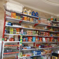 ی ردیف نصفی قفسه نو به همراه استندهای چیپس پفک|فروشگاه و مغازه|شاهرود, |دیوار