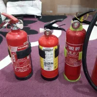 کپسول آتشنشانی درحد نو خارجی|ابزارآلات|اهواز, فاز ۲ پادادشهر|دیوار