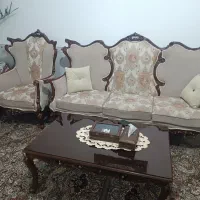 مبل ۹نفره همراه با میز عسلی