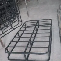 زیر تختی فلزی
