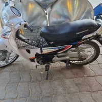 لاکی  طرح ویوو ۱۲۵.   مدل ۹۰