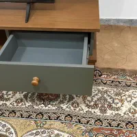 میز تی وی بسیار تمیز سالم فقط ی ماه استفاده شده|میز تلویزیون|آستانه اشرفیه, |دیوار
