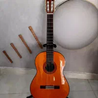 گیتار یاماها c70