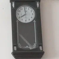 ساعت دیواری