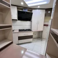 آپارتمان ۶۳متر اندیشه با وام ۸۰۰م املاک کاخ