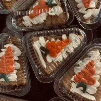 کیک و آجیل بار