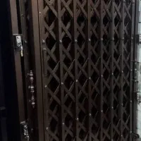 درب حفاظ آکاردئونی ضد سرقت.کرکره برقی کشویی.پنجره