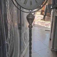 ساعت ایستاده