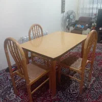 میز ناهارخوری