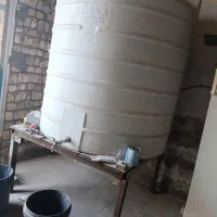 منبع مخزن پلی اتیلن سه لایه آب ۲۰۰۰تایی درحد