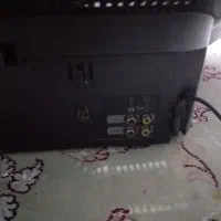 تلوزیون ۲۱ اینچ سونی و یک دست چاقو اشپزخانه|تلویزیون و پروژکتور|ری, شهید غیوری (ابن باویه)|دیوار