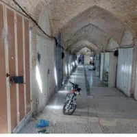 مغازه-تاریکه-بازار-سند-دار
