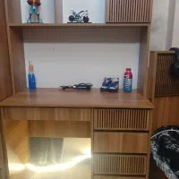 تخت و میز تحریر|تخت و سرویس خواب|تهران, تاکسیرانی|دیوار