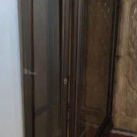 بوفه چوبی ۴ طبقه بسیار تمیز