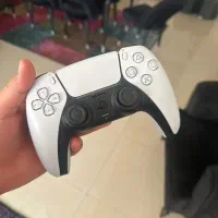 دسته ps5 نو سالم فوری