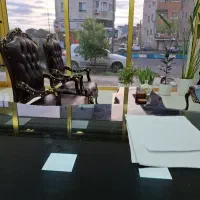 مغازه-20-متری-روبروی-انزل-مال-با-درب-ریموت