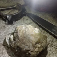 سنگهای خام|کلکسیون اشیاء عتیقه|طرقبه, |دیوار