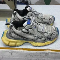 کتانی،کتونی،کفش ورزشی،بالنساگا