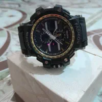 دوعدد ساعت نو و سالم